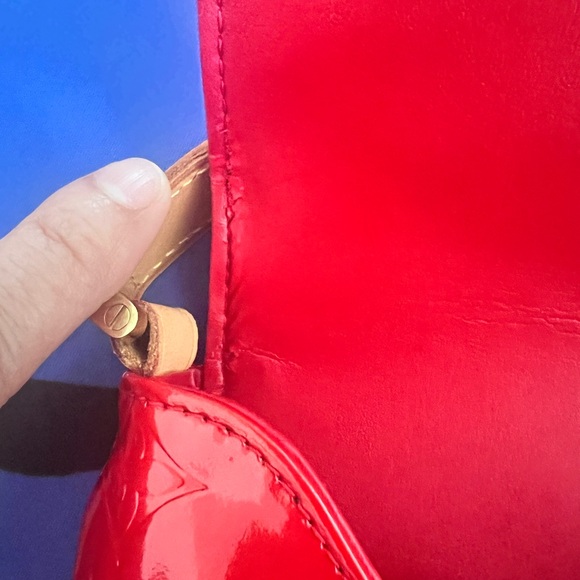 Louis Vuitton Shoulder Bag Thompson Street Red Vernis - Picture 16 of 17